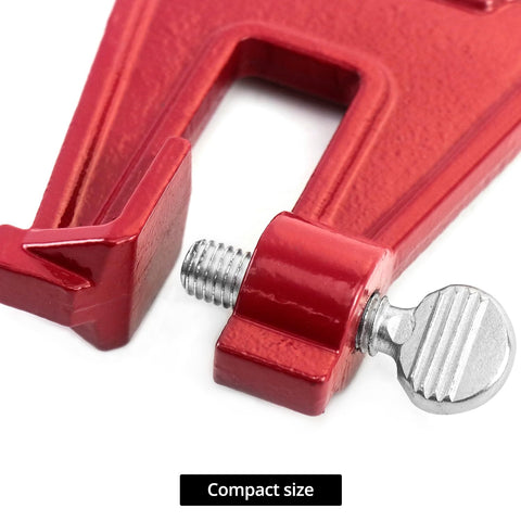 QWORK Chainsaw Stump Vise on-site use anchors the bar for sharpening