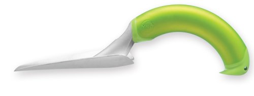 Radius Garden 100 ergonomic handle highlighting a comfortable grip for extended gardening