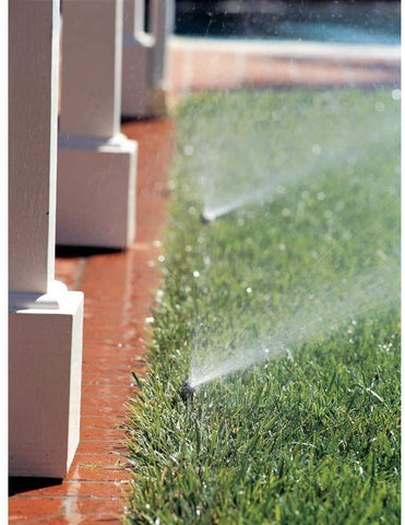 Rain Bird 1802HV15PR debris-clearing neck helps flush during retraction.