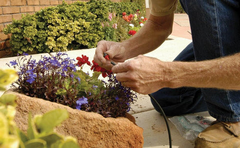 Rain Bird barbed coupler ensures leak-resistant connections.