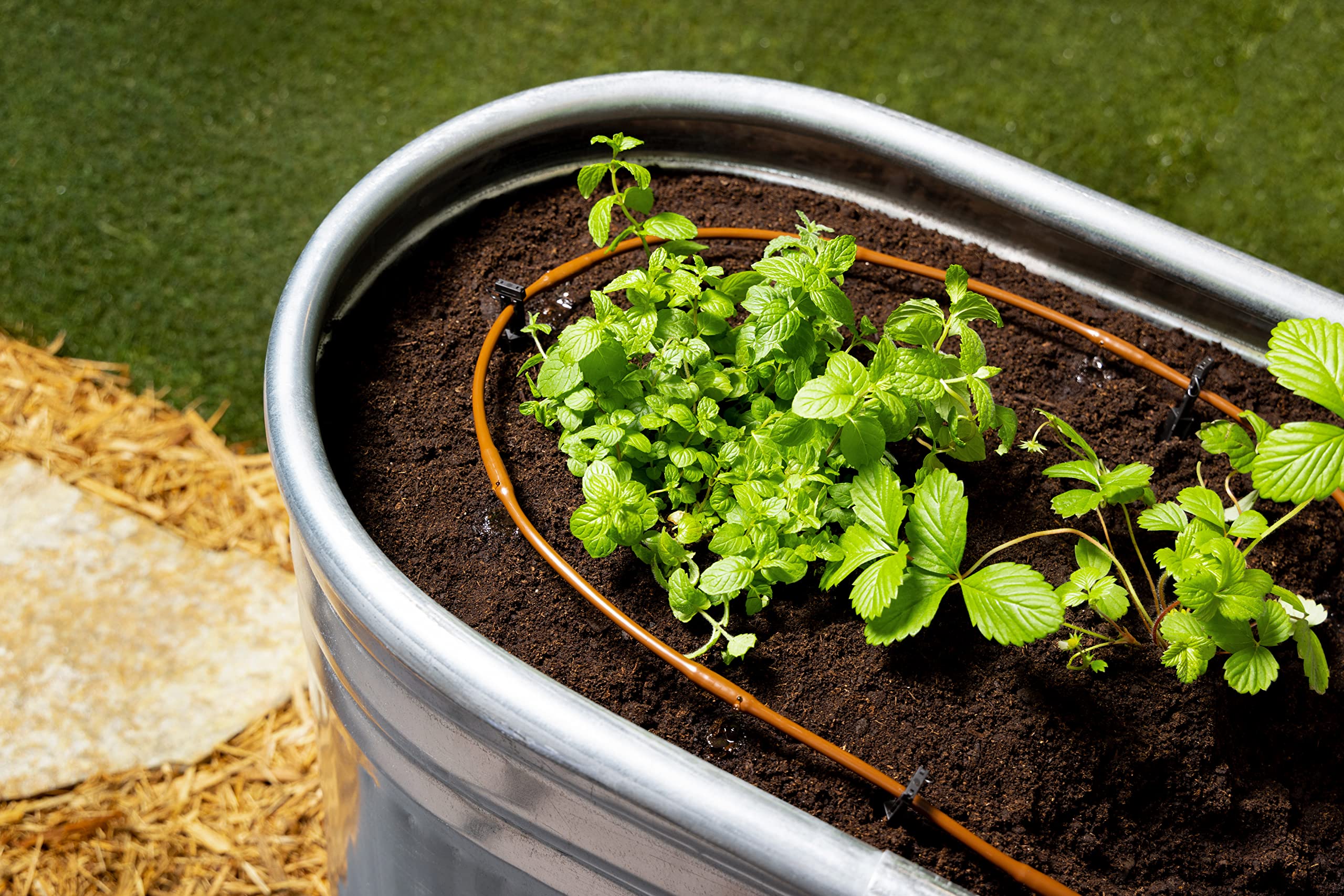 Rain Bird GardenKit 25-foot distribution tubing for flexible routing