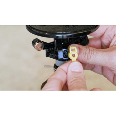 Rain Bird Maxi-Paw rotor's reinforced ribbed housing for reliable performance.