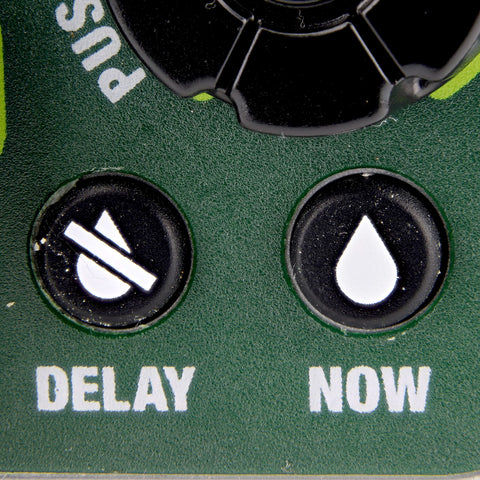 Raindrip timer features water-saving shutoff when battery is low