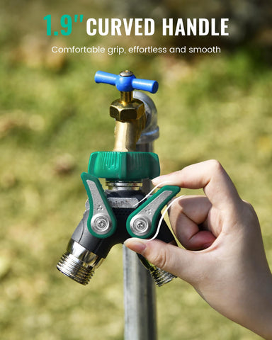 RAINPOINT independent valves allow controlling two hoses separately without pressure loss