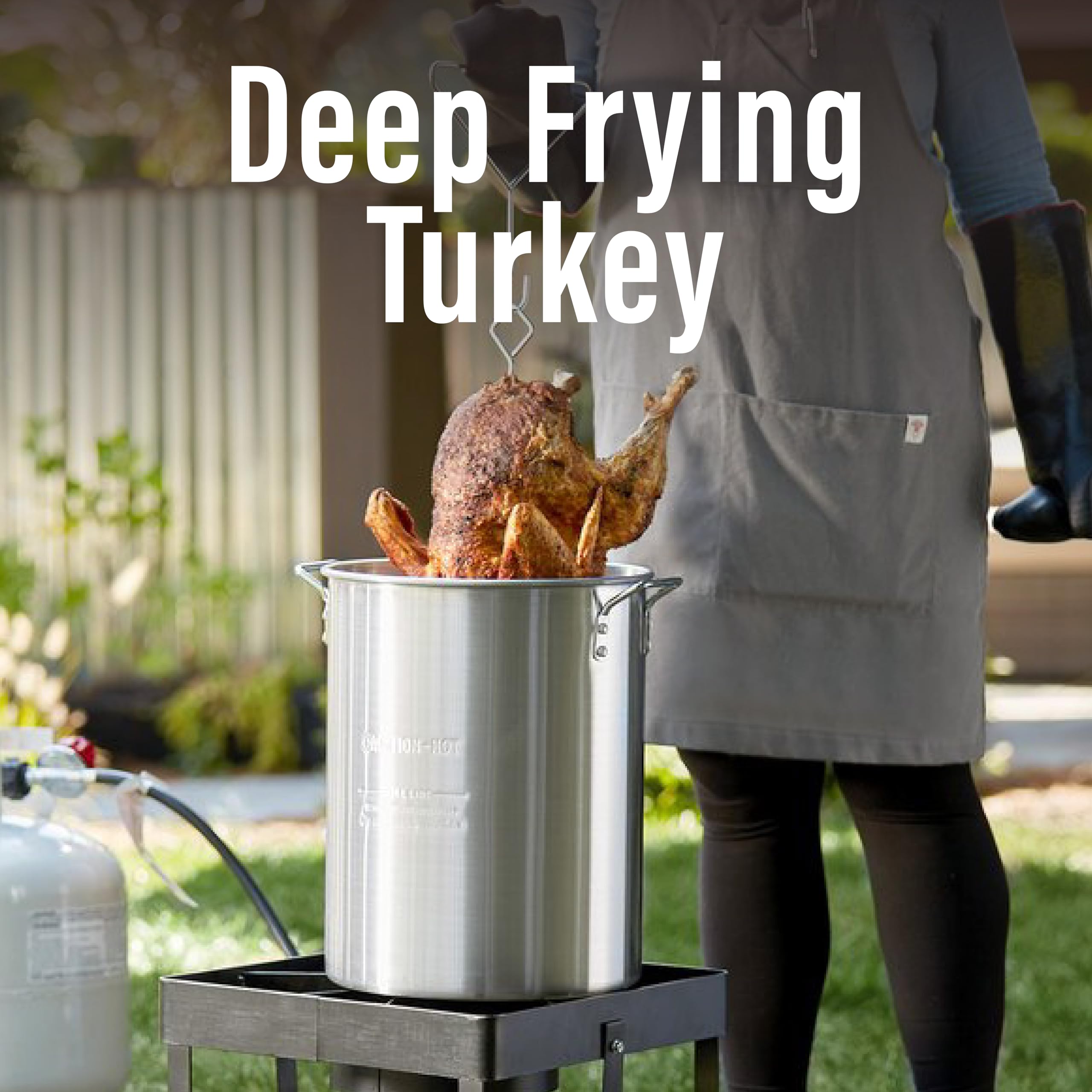 RAPICCA neoprene coating resists oil and stains for quick cleanup after cookouts.