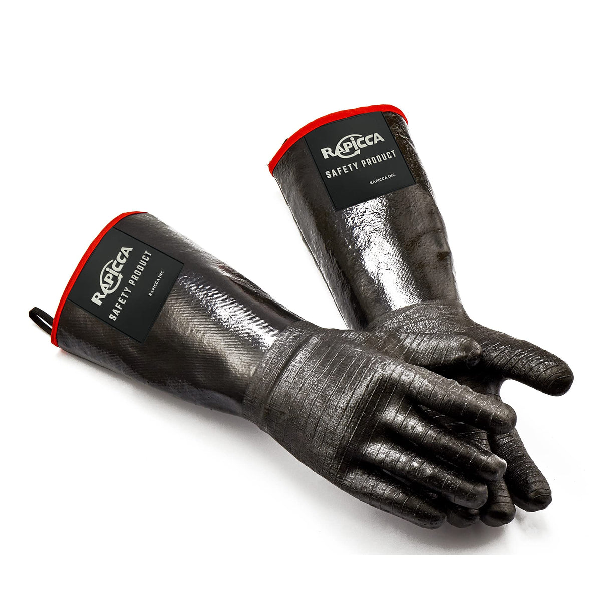 RAPICCA 932°F gloves in use on grill, providing heat protection for hands