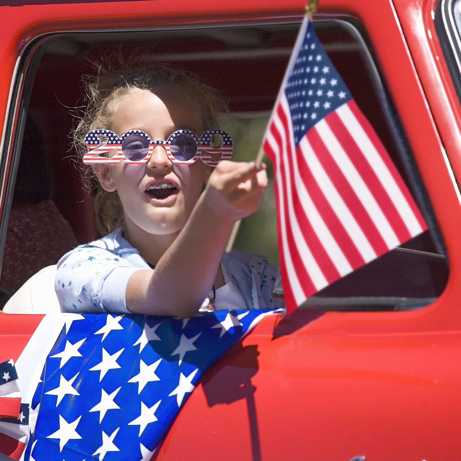 RAXCONN US flag with safety spear for family celebrations and parades.