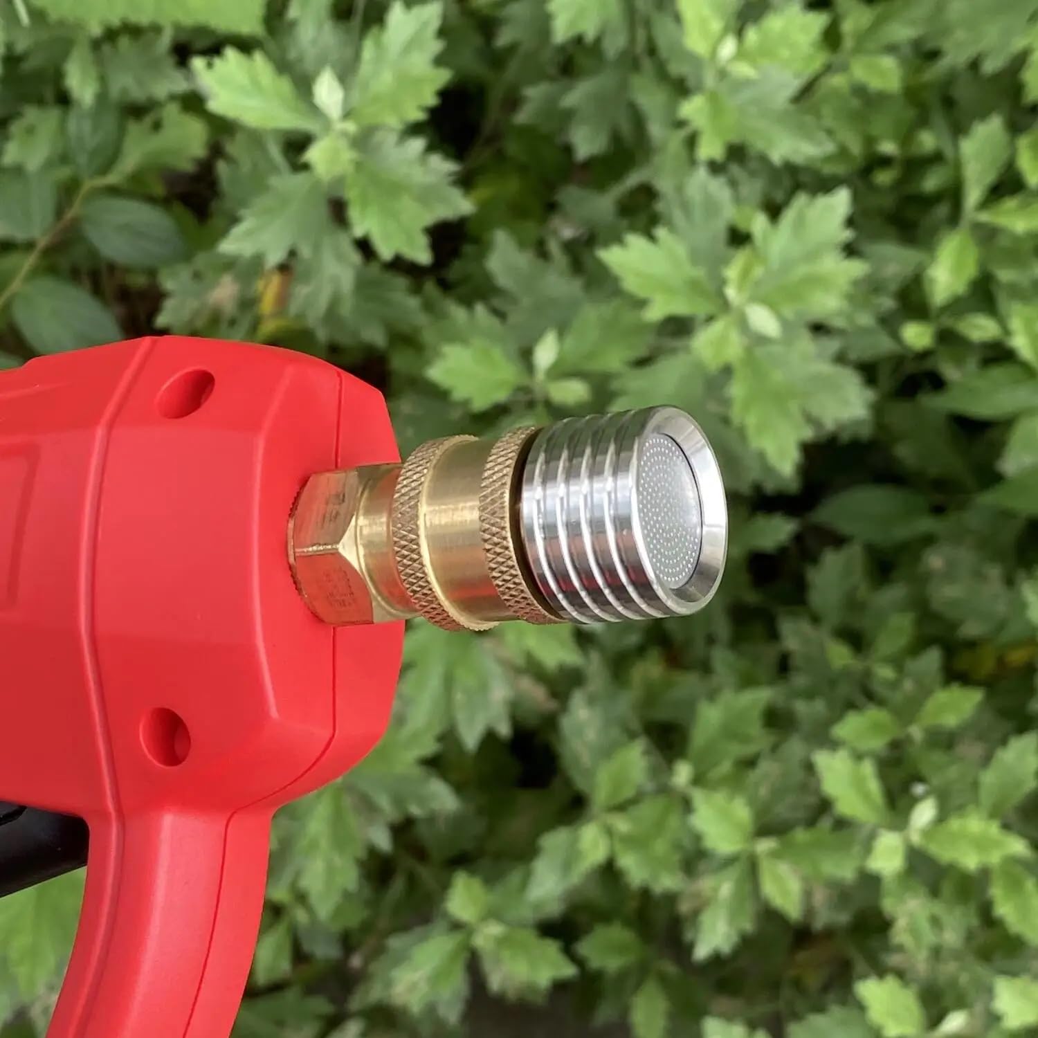 RecDec high-pressure nozzle offering instant plug-and-play setup for efficiency.
