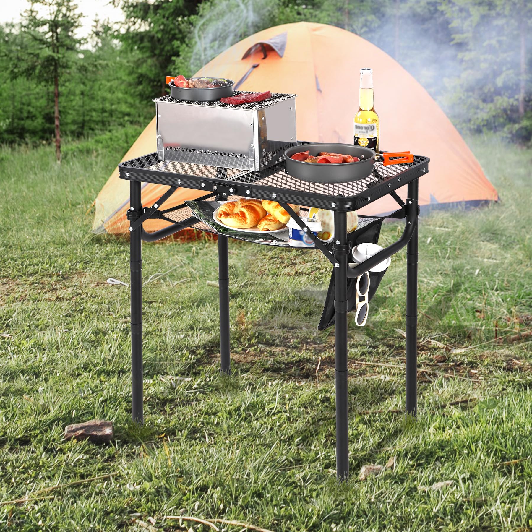 RedSwing lightweight outdoor table ideal for picnics and BBQs