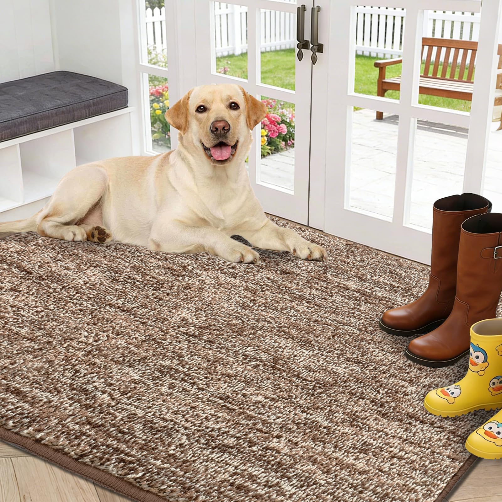 REFETONE indoor doormat at the front door traps dirt and moisture