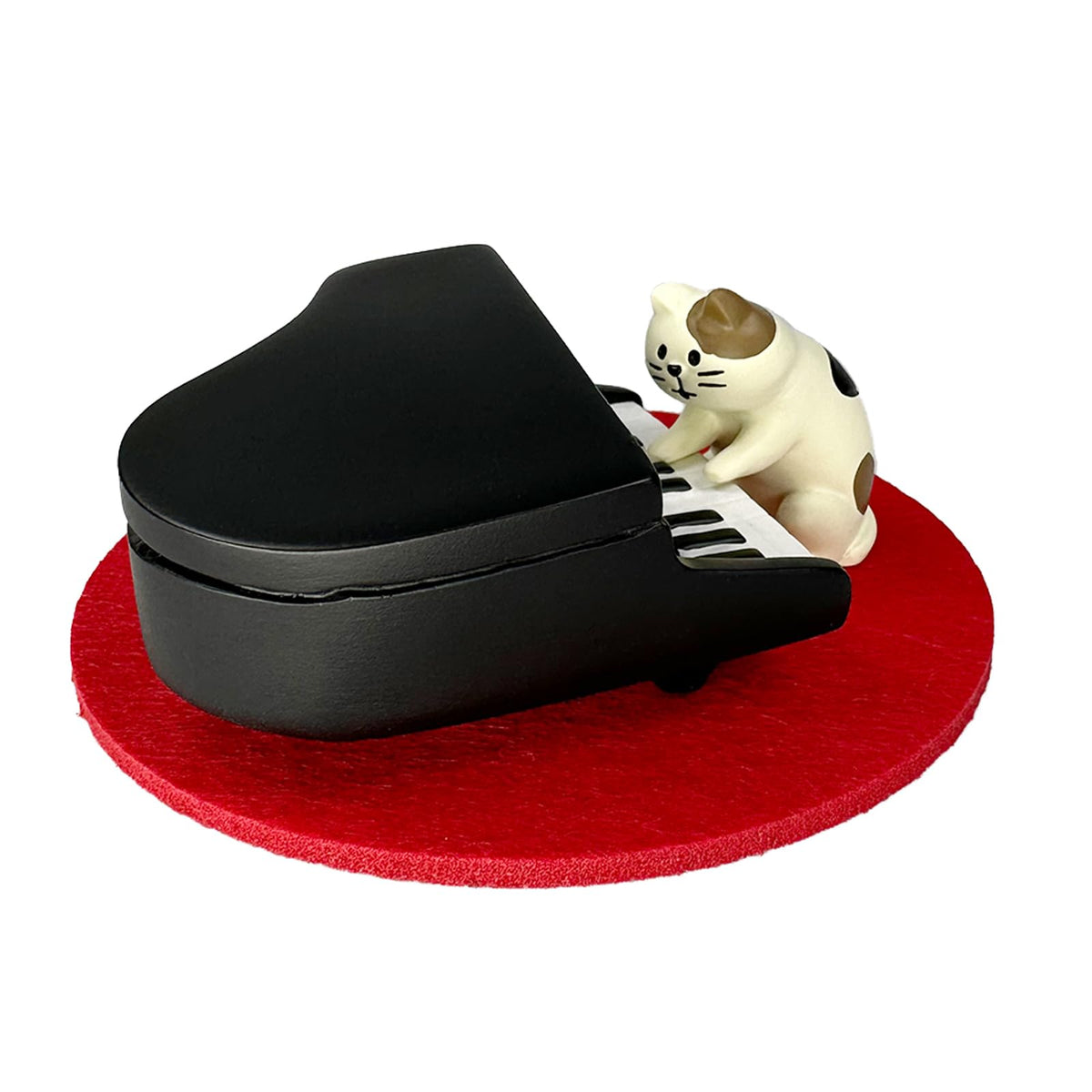 Refintural piano cat figurine on red carpet for desk decor