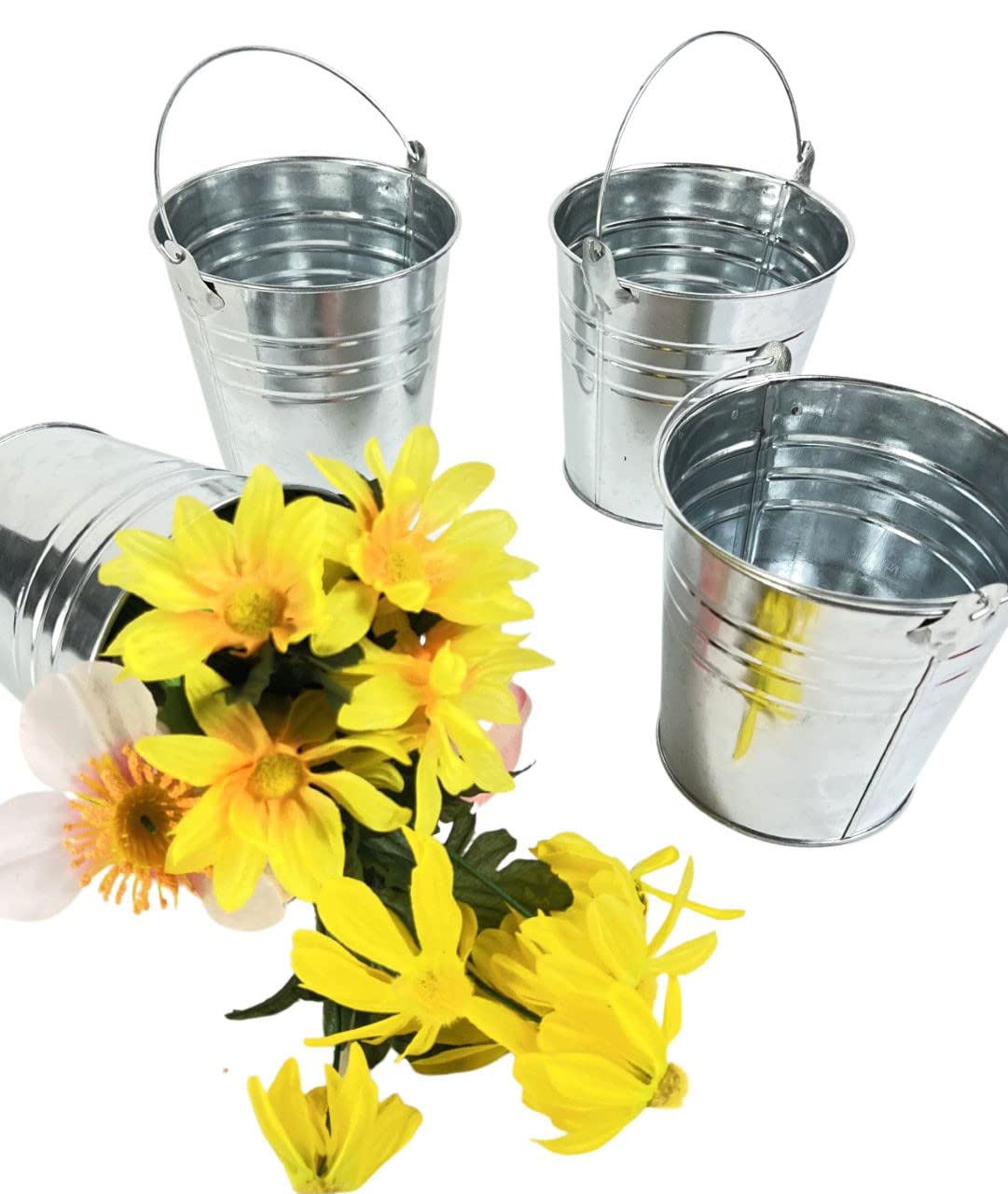 Regent 4 metal buckets used as a wedding centerpiece
