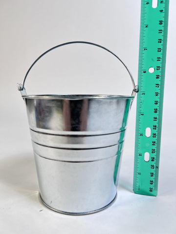 Regent galvanized pails with handles for party decor