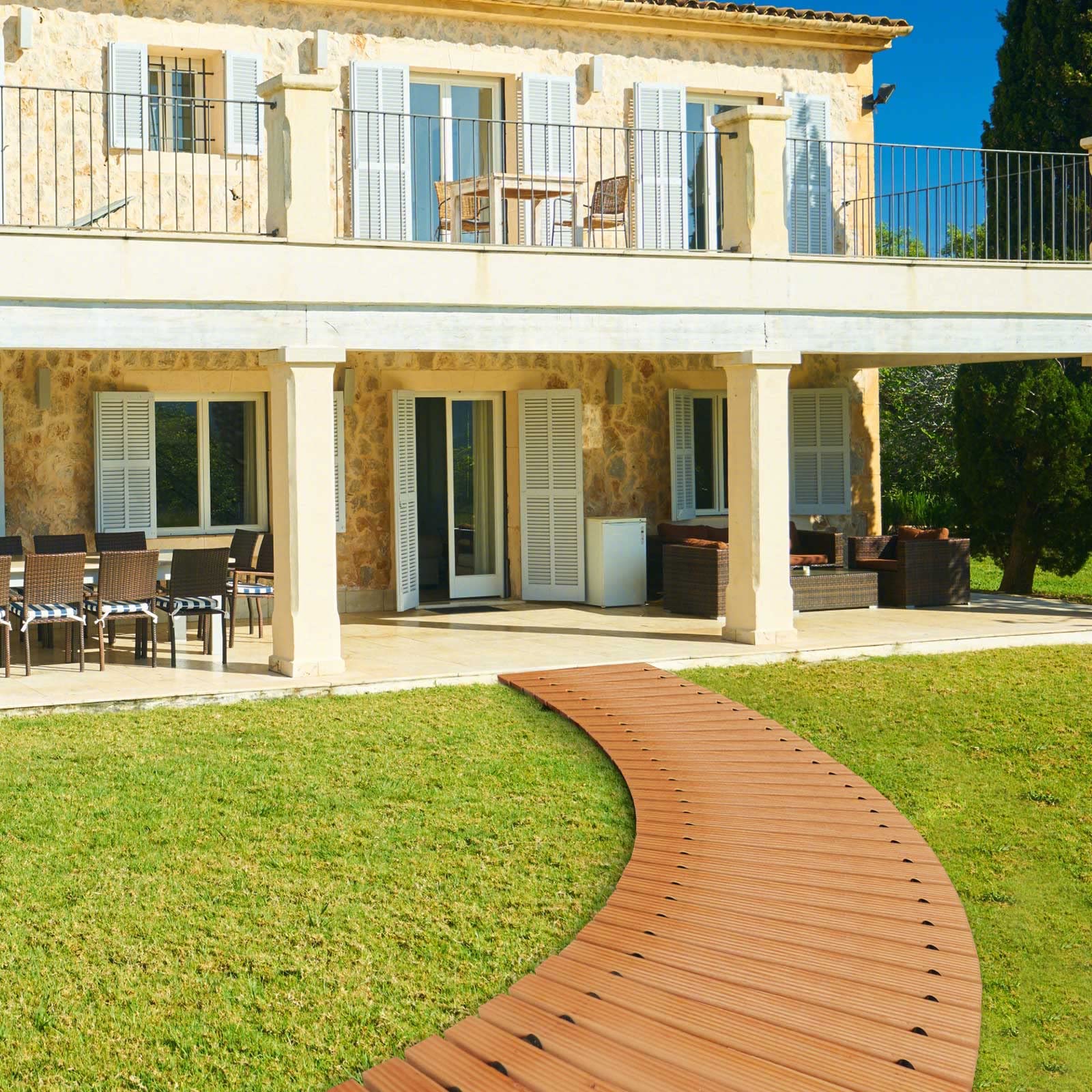 RELIANCER ideal for patios and gardens, adding rustic charm to outdoor spaces
