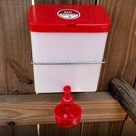 RentACoop hardware-cloth mount keeps waterer compatible with various cage materials.