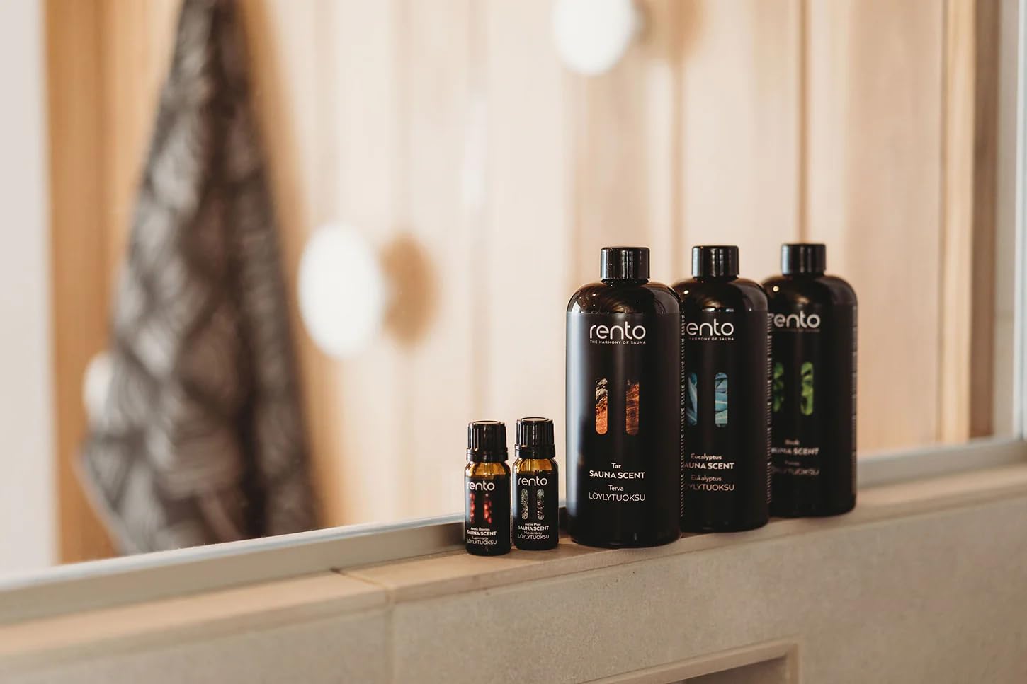 Rento Sauna Scent bucket-water setup enhances aromatic steam in your sauna