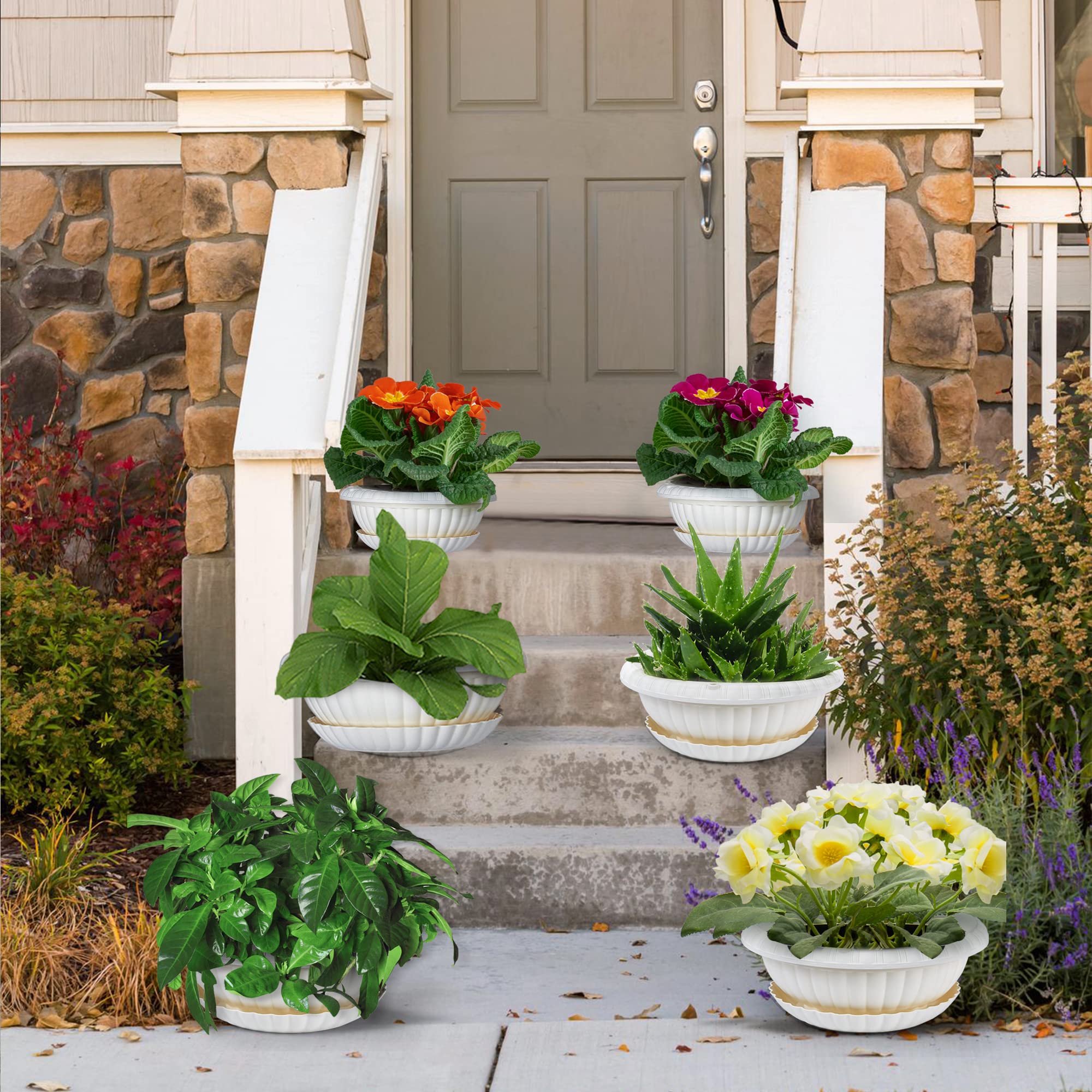 REPICLIFE hanging planters make a thoughtful housewarming gift.