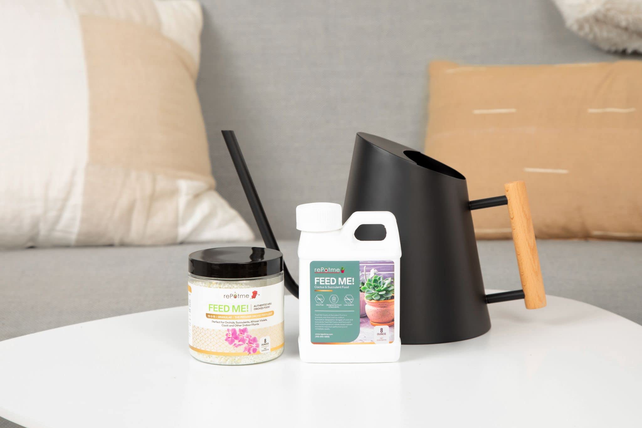 Repotme orchid feeding application scene demonstrates easy use.