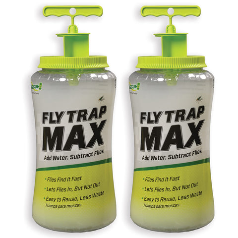 RESCUE! Fly Trap Max lid shown outdoors, highlighting secure sealing for outdoor use.
