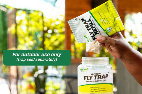 RESCUE! USA-made refill attracts common nuisance flies outdoors.