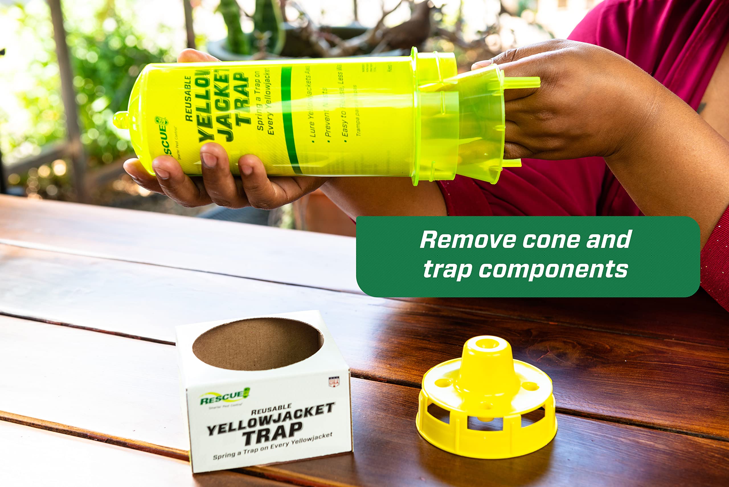 RESCUE! attractant refill bottle demonstrates weekly maintenance and extended effectiveness