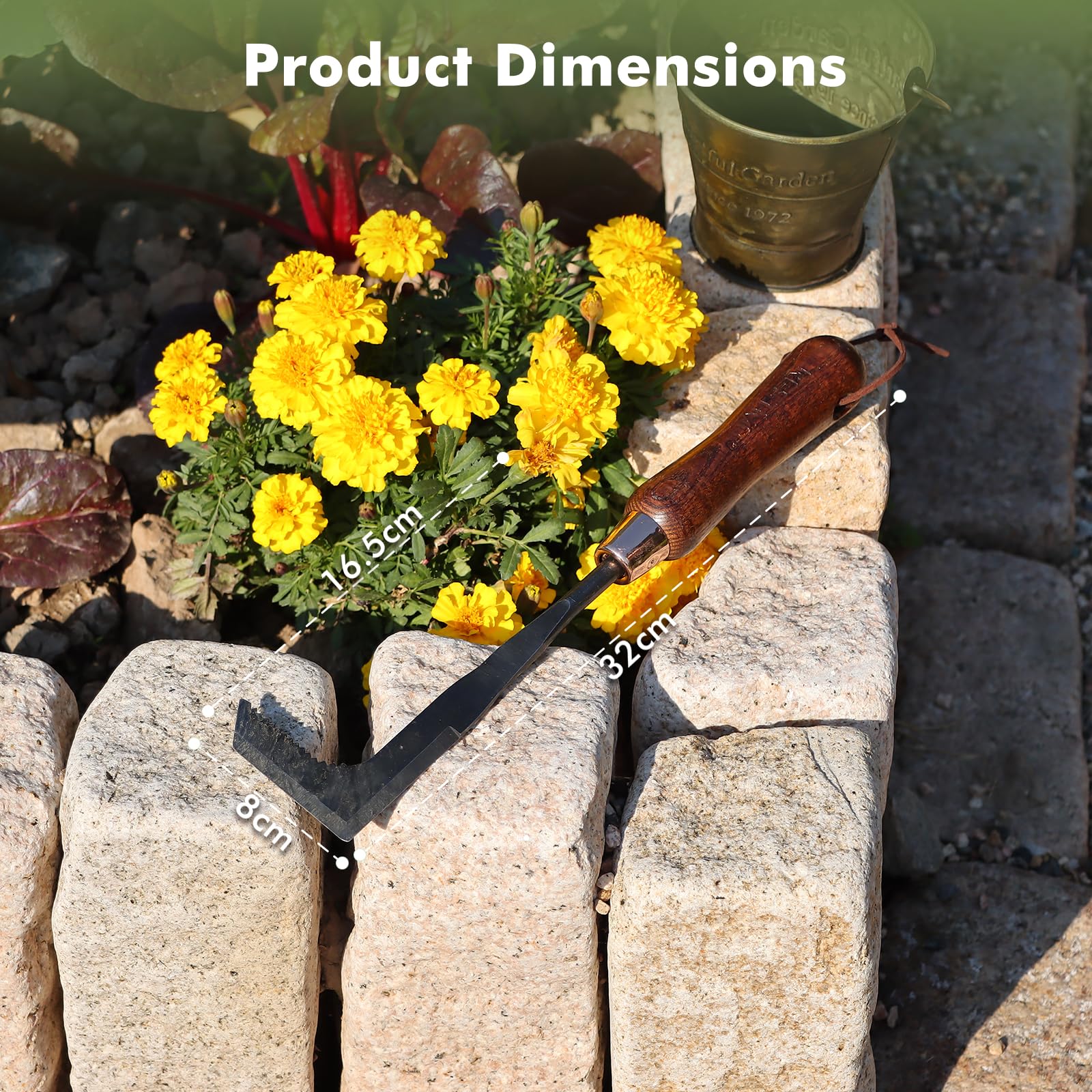 Restmo crack weeder used to uproot small straight-rooted weeds between stones.