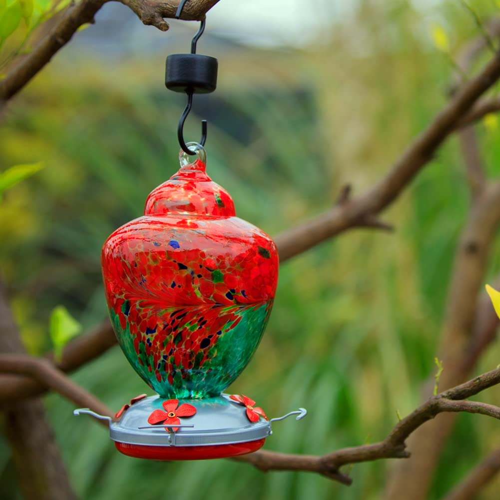 REZIPO feeder includes hook and moat for outdoor hanging