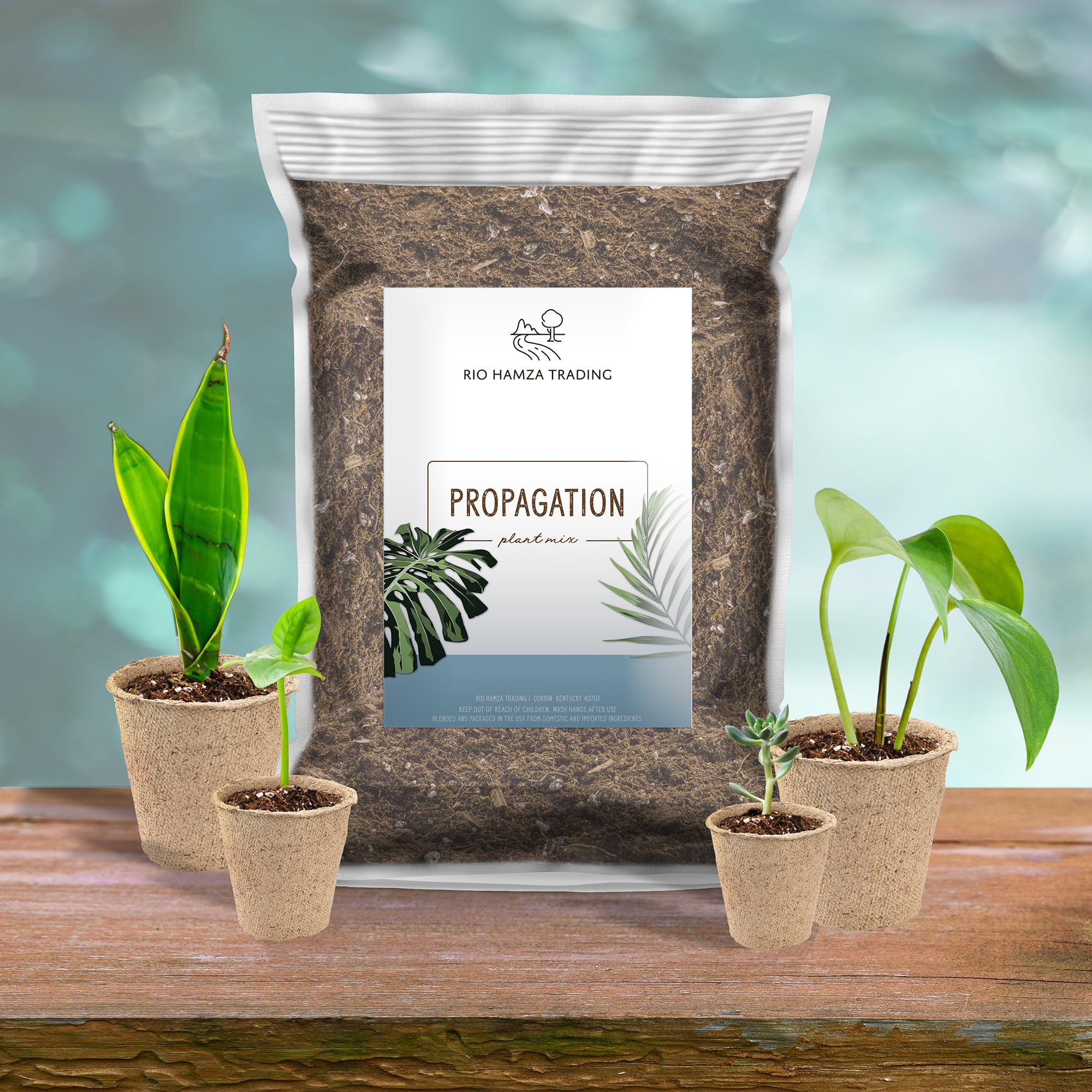 Rio Hamza Trading Hand Blended Soilless Mix closeup reveals uniform texture and clean composition for propagation.