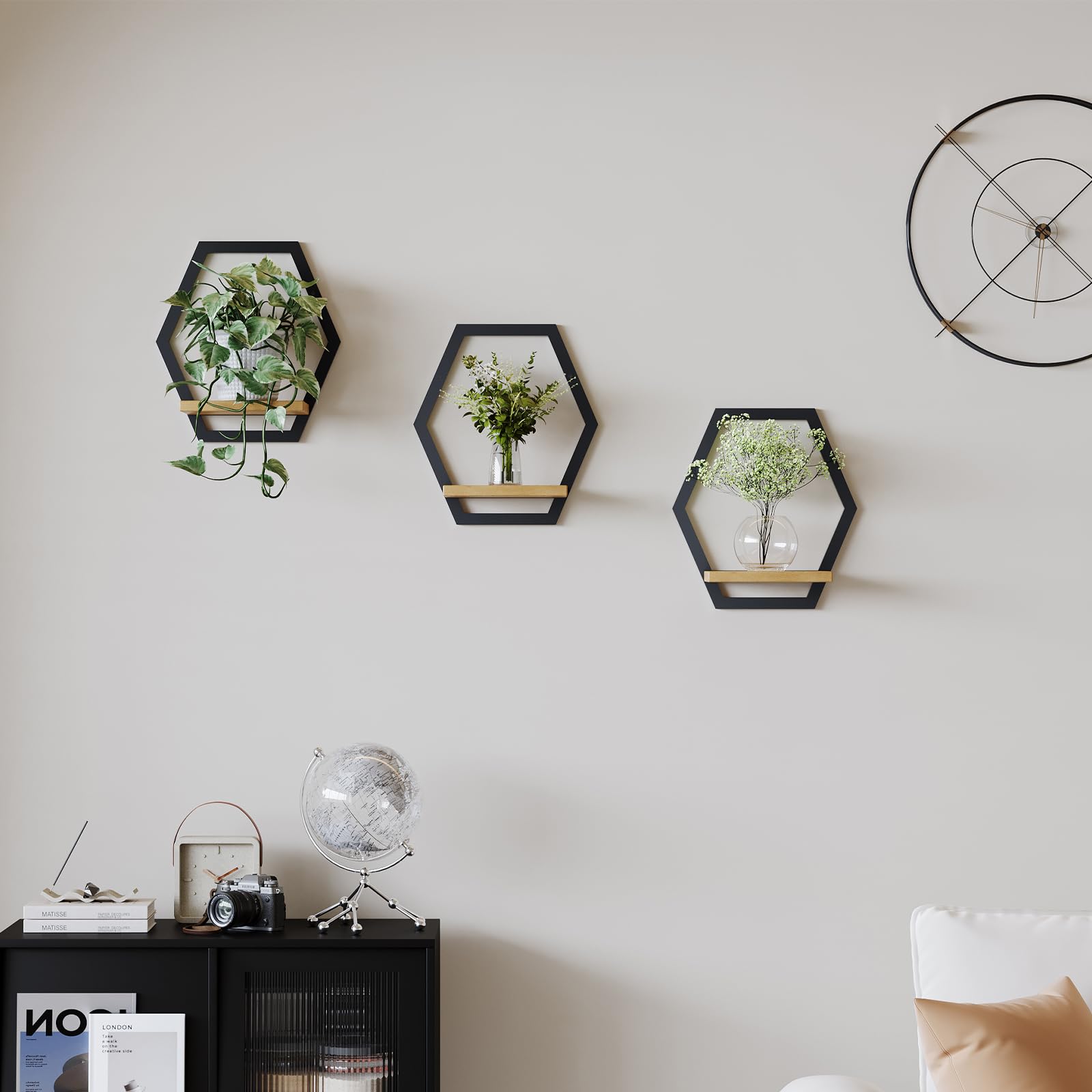 Rioneta solid wood shelf closeup highlights natural grain and sturdy surface for plant pots.