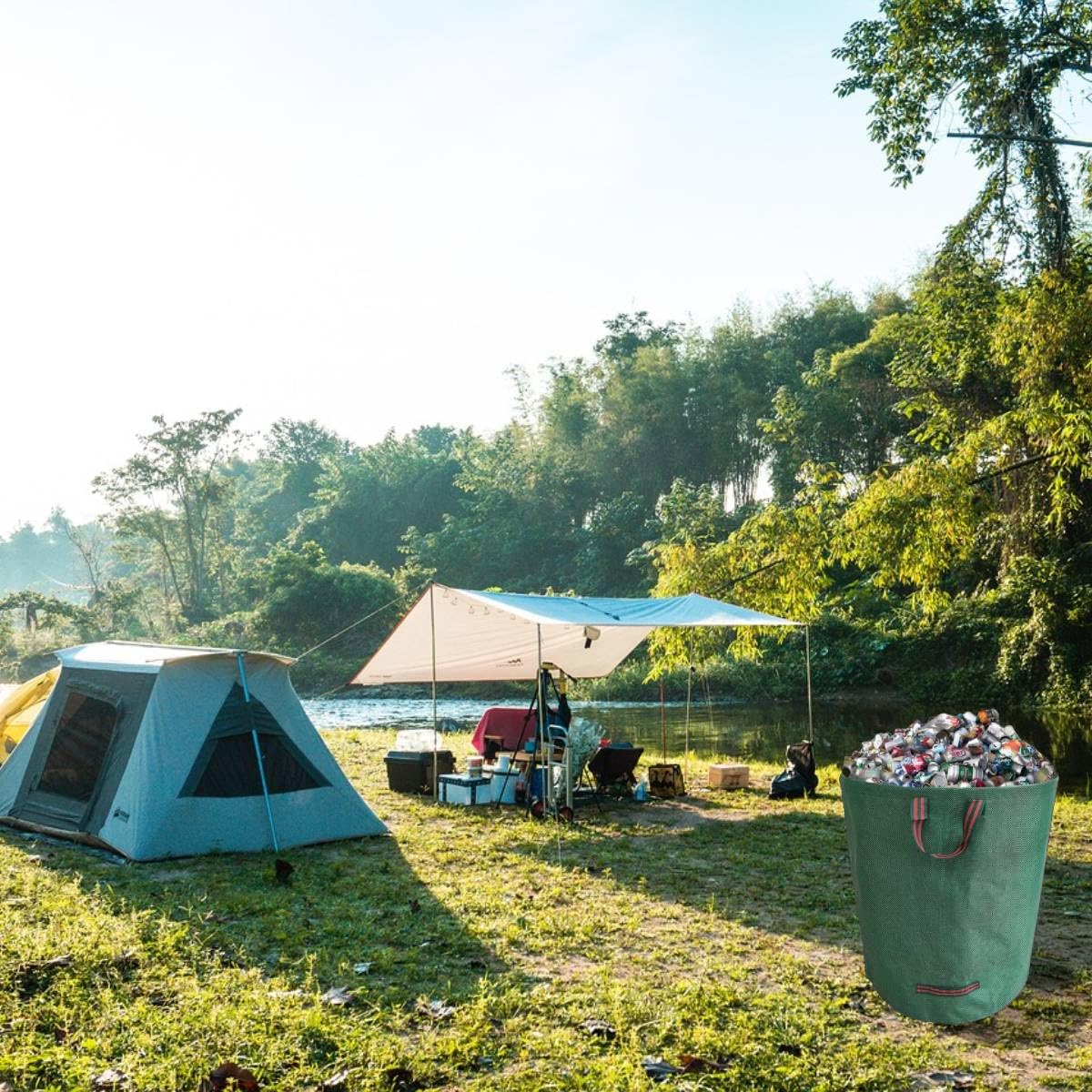 RISETEX leaf bag for leaf clipping collection keeps yard tidy.