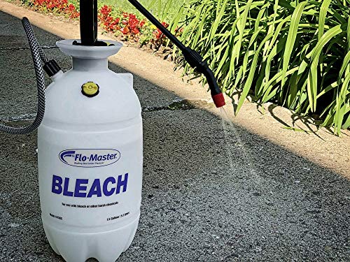 RL FLOMASTER 1.5 gallon capacity keeps sprays portable and efficient.