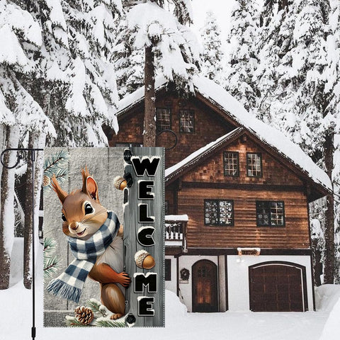 RMXJKIIU snowflakes acorns pine accents create wintry ambiance.