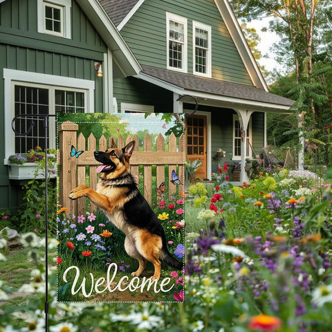 RMXJKIIU fade-resistant and odor-free print withstands outdoor conditions.
