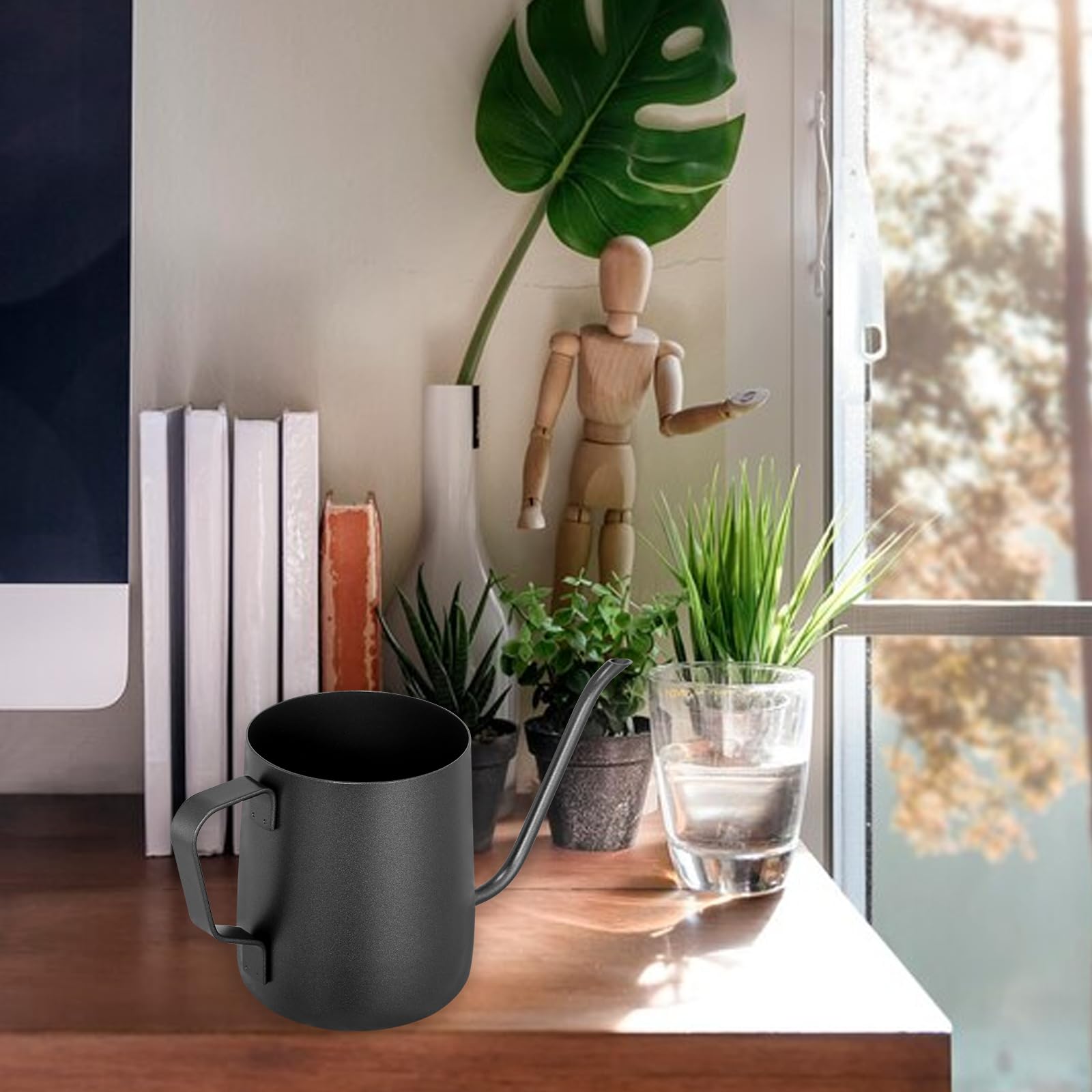 Roamall versatile can for filling vases, humidifiers, and more.