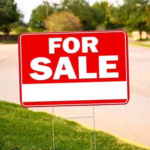 Rogue River Tactical sign ideal for yards fences or high-traffic intersections.