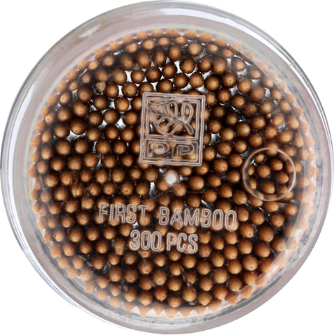 Roland Foods bamboo toothpicks help hold oversized sandwiches together with a tidy finish.
