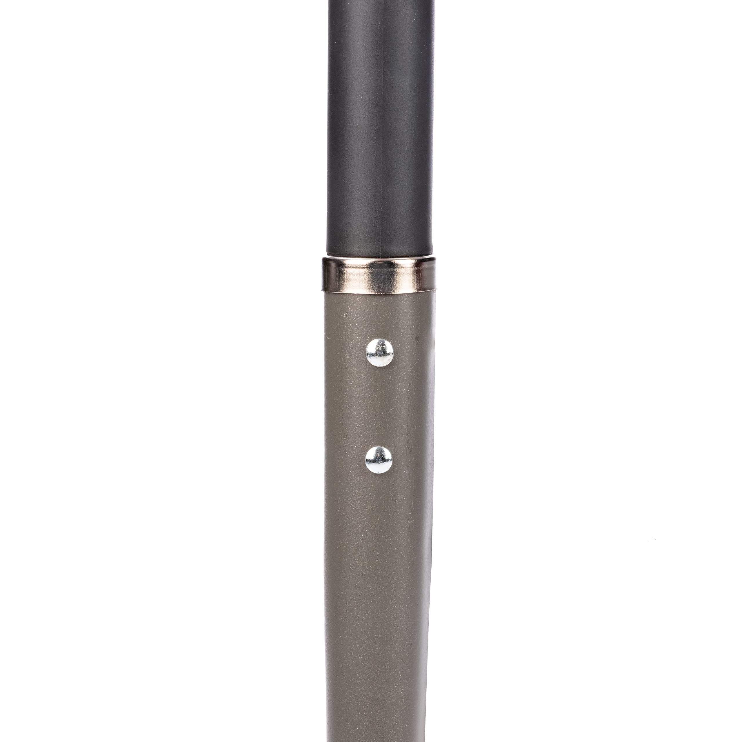 Root Slayer 22611 fiberglass shaft offers stable, comfortable grip during edging sessions.