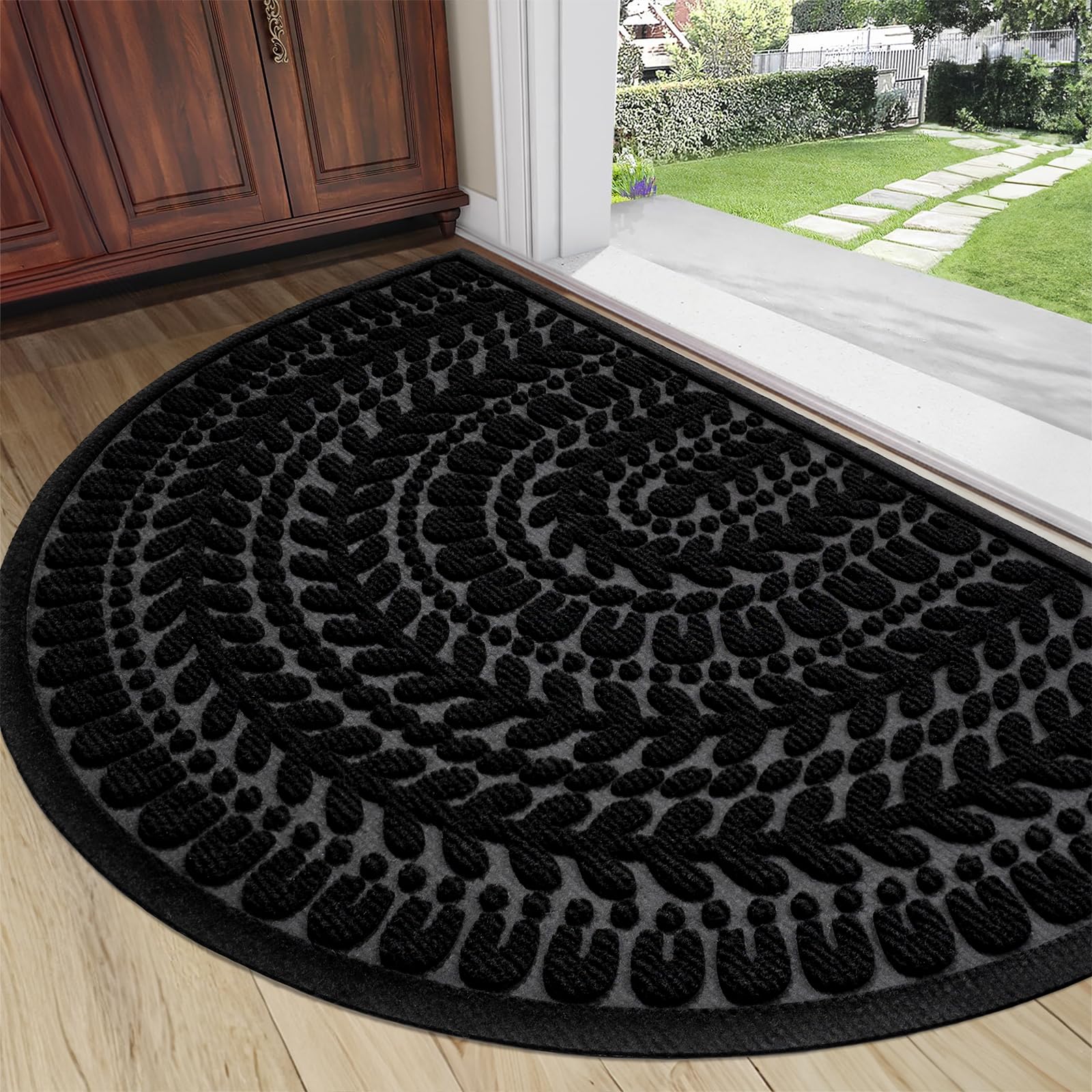 RORA half-circle door mat at the front door for stylish entry and dirt protection.