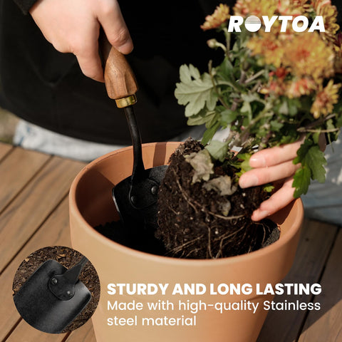 ROYTOA gift-ready gardening set ideal for Mother's Day and other occasions.