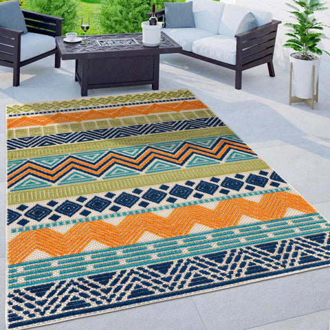 Rugshop Marbella lightweight roll-out design for indoor and outdoor use.