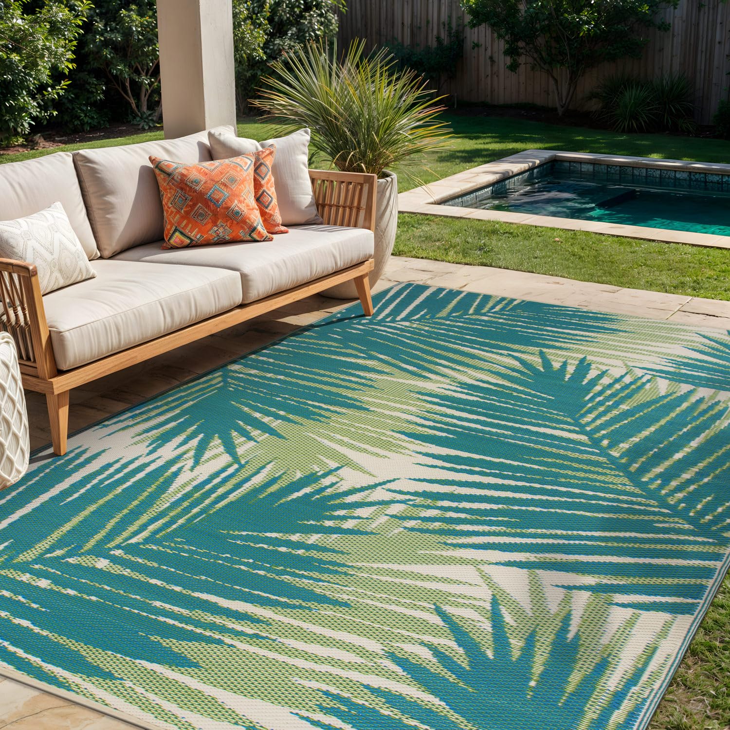 Rugshop tropical floral reversible outdoor rug for camping trips, lightweight and versatile