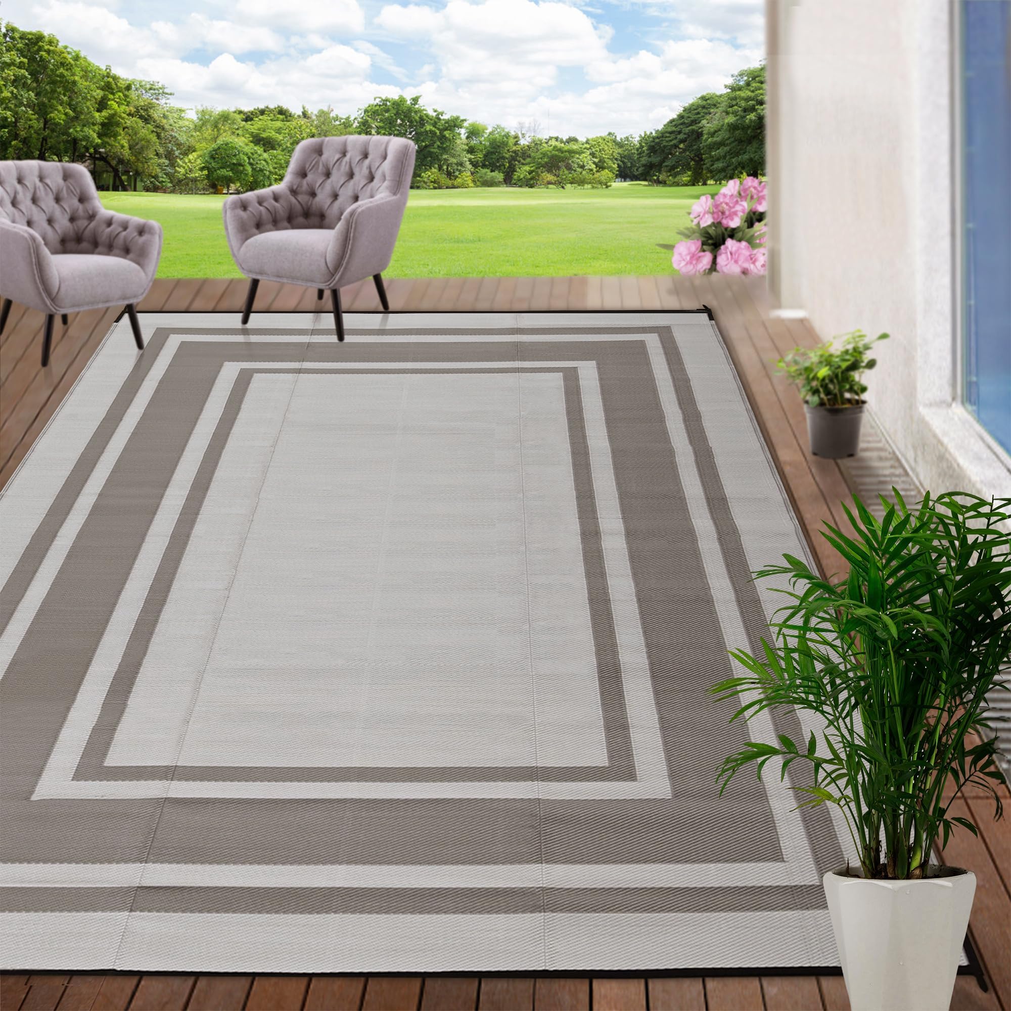 RURALITY outdoor rug 6x9ft waterproof on patio, ideal for damp surfaces