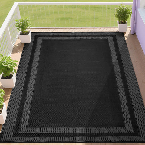 RURALITY easy-clean waterproof rug suitable for poolside or doorstep.