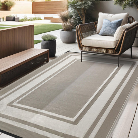 RURALITY outdoor rug easy-clean option, wipe clean after outdoor spills