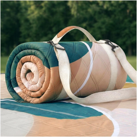 RYCHIC waterproof picnic blanket extra-large for family picnics and seating