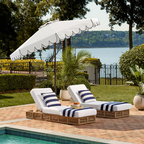 Safavieh Venice umbrella polyester fabric stands up to weather.
