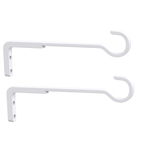 Saffruff bird feeder hanger provides a convenient garden spot