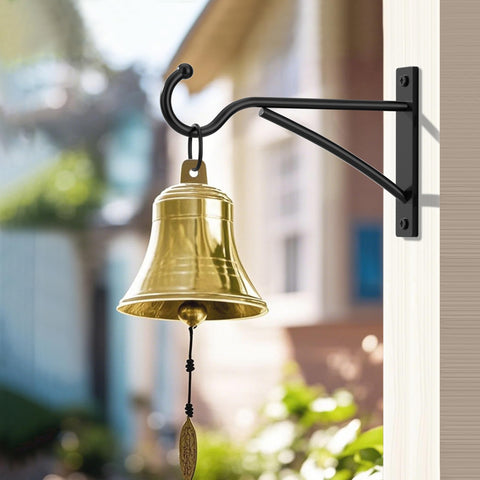 Saffruff multi-purpose hooks for garden décor and bird feeders.