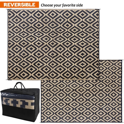 SAND MINE outdoor rug with corner loops and stakes for secure placement
