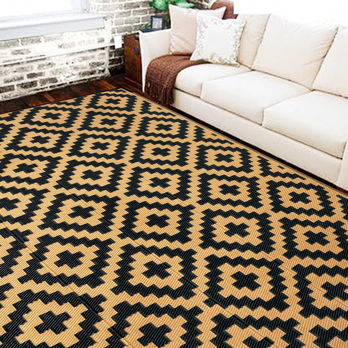 SAND MINE reversible mats 6x9 rug for patios and decks, outdoor gatherings